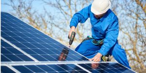 Installation Maintenance Panneaux Solaires Photovoltaïques à Montgirod